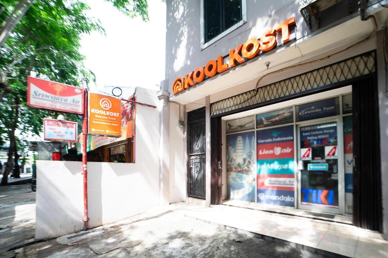 库尔柯斯特酒店-近雅加达港医院 外观 照片