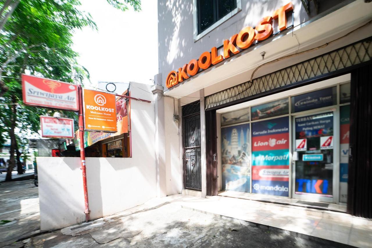 库尔柯斯特酒店-近雅加达港医院 外观 照片